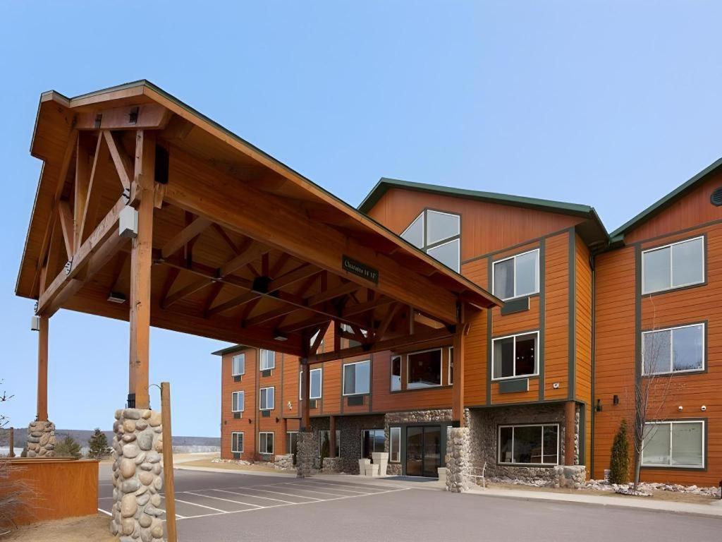 Holiday Inn Express Munising-Lakeview Hotel By Ihg Kültér fotó
